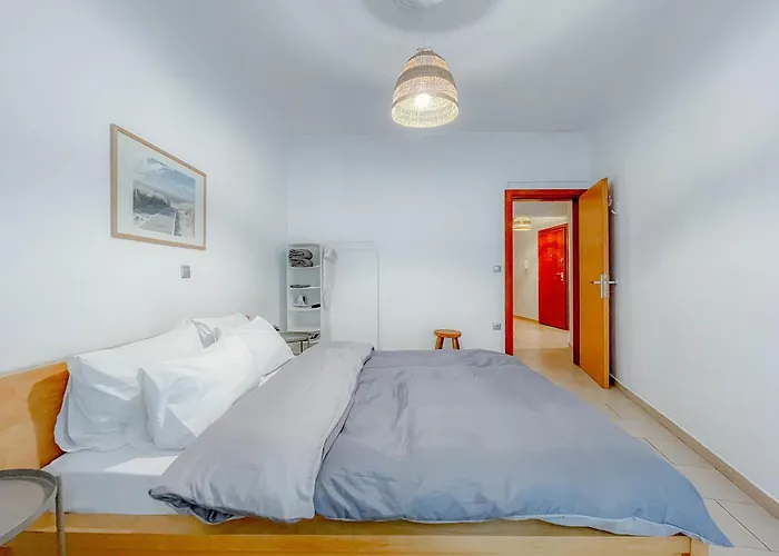 Traveler Home 85M2 Private Parking Next To Center